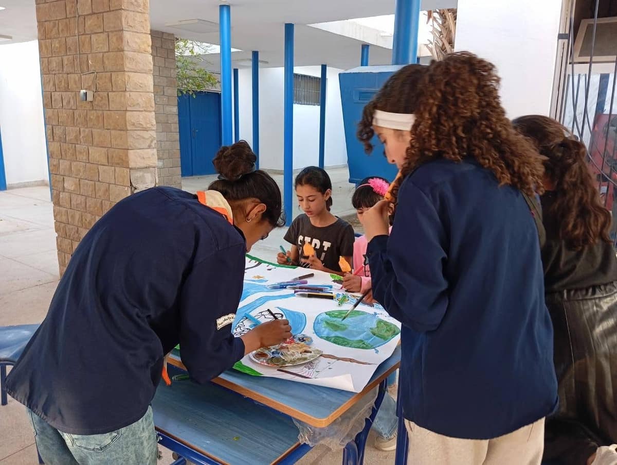 Painting peace workshop